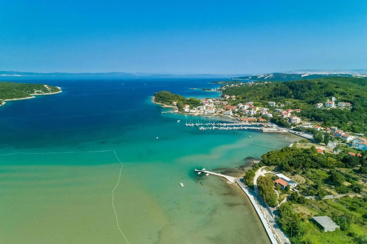 Apartment Nada Mundanije 0*,  Croacia